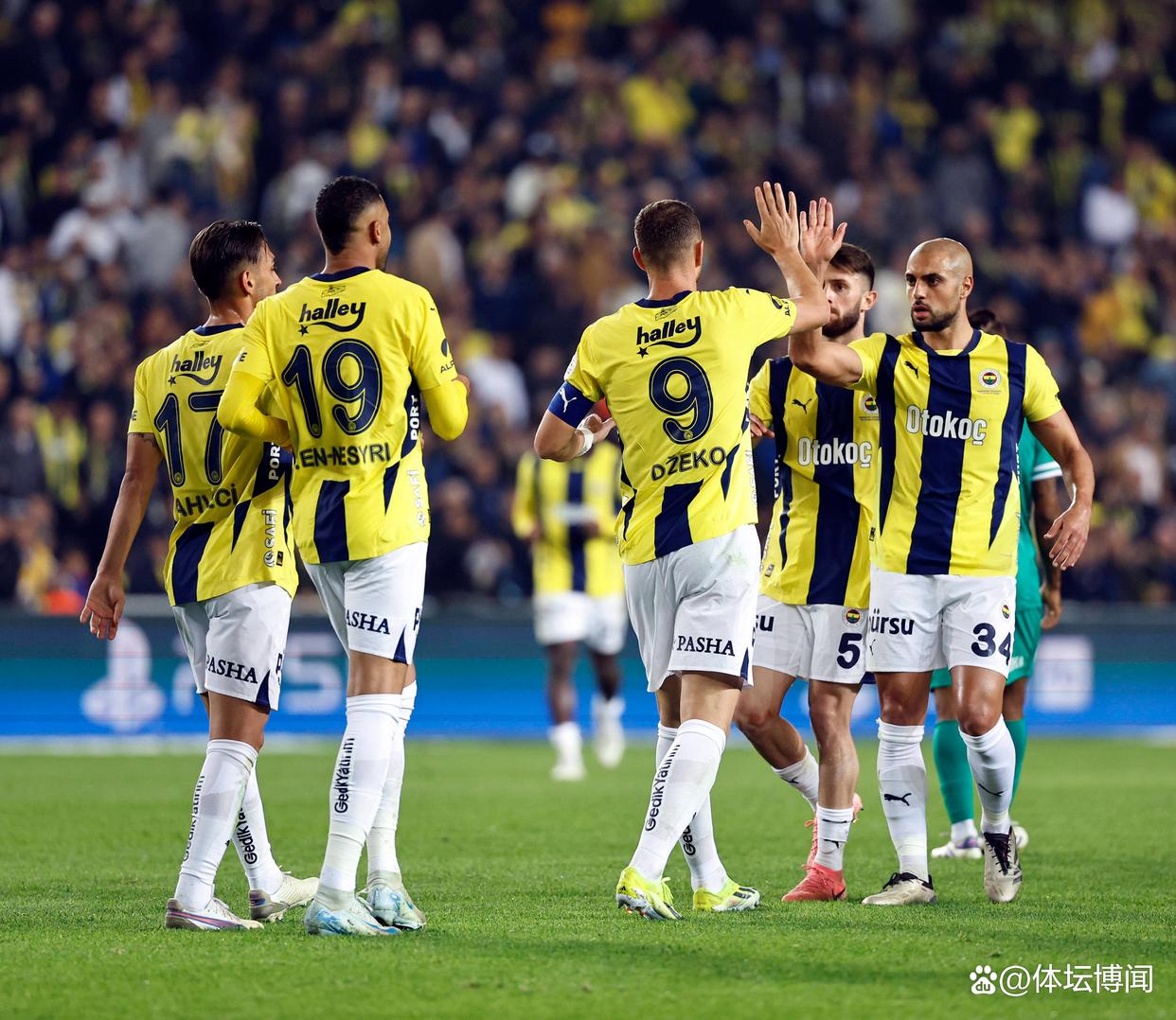 赛地聚焦——欧超杯集结日热度飙升，洛杉矶快船止住颓势，震撼外界，心理建设被强调的简单介绍